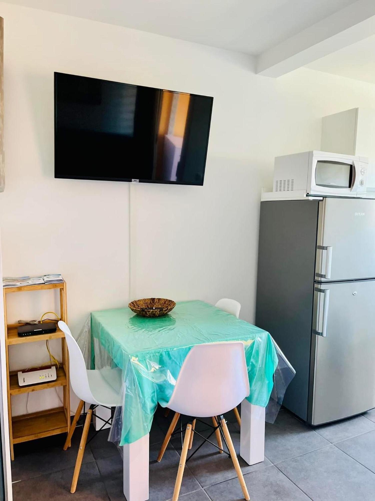 Tehautahi Cozy Lodge Papeete  Zewnętrze zdjęcie